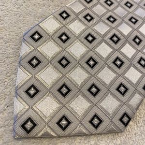 Brand New Stylish Custom Made Tie By ANYTHING BUT MONDAY